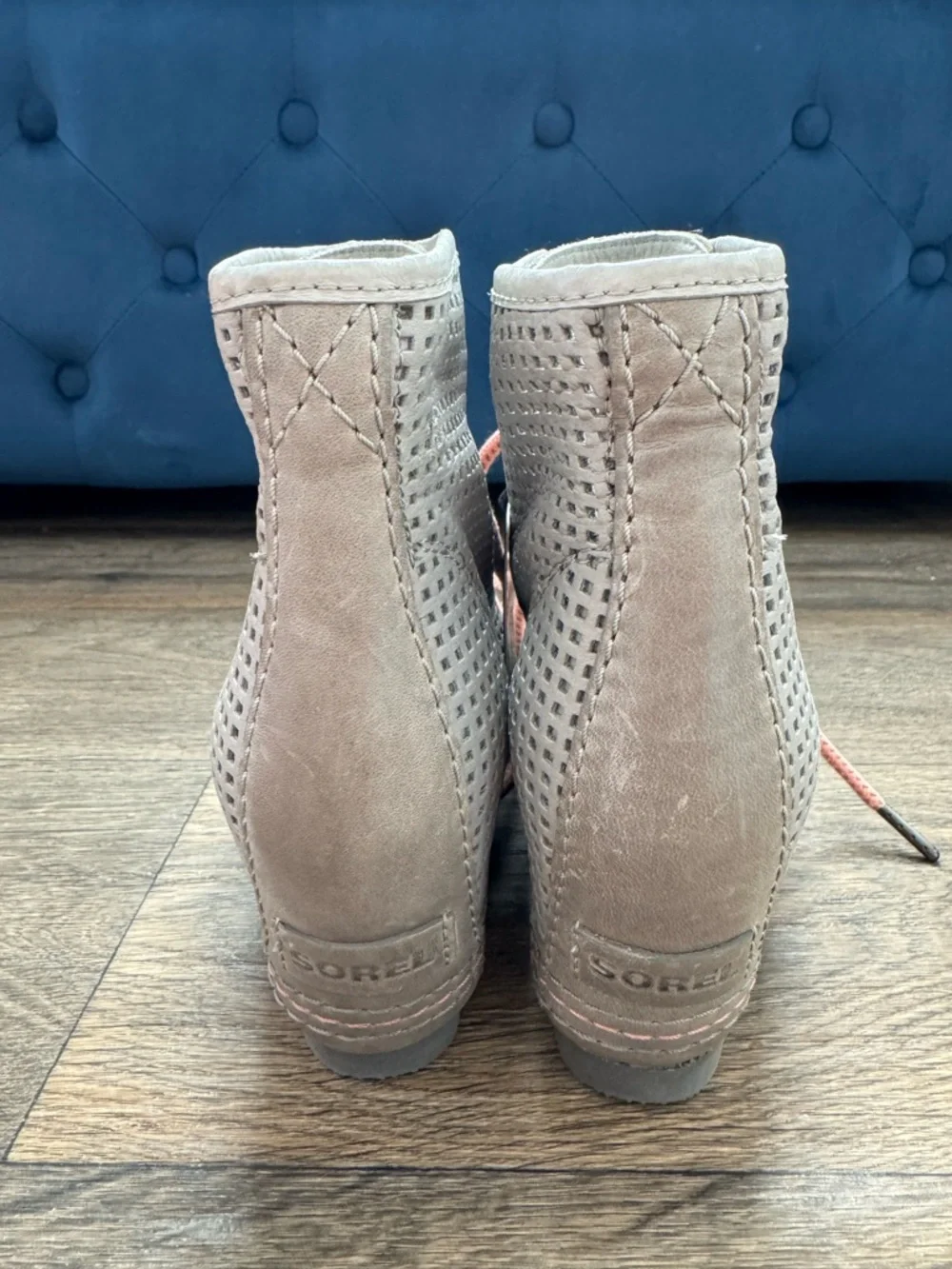 SOREL Women's Waterproof Gray Leather Lace-Up Ankle Bootie US 7 EU 38